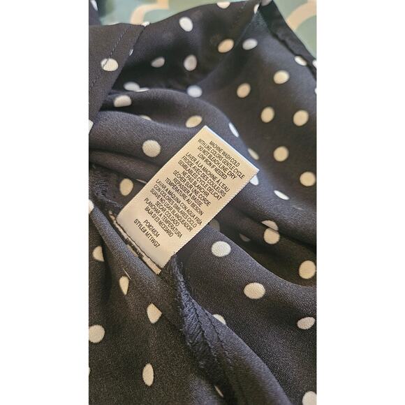 Bobeau Size Small Semi Sheer Polka Dot Short Sleeve Tie Front Shirt - Picture 6 of 11